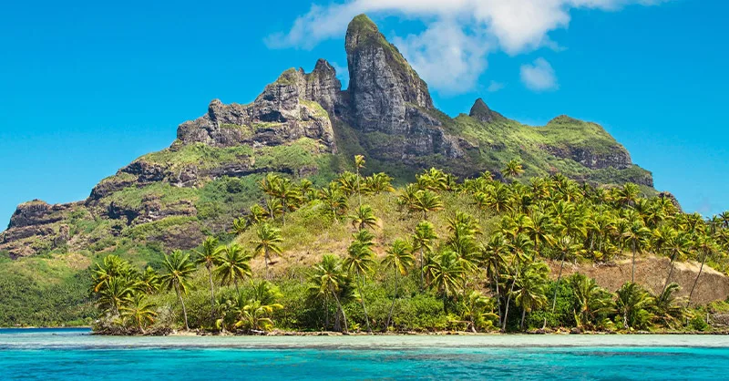 Image représentant le Mont Otemanu à Bora Bora, idéale pour faire de la randonnée.